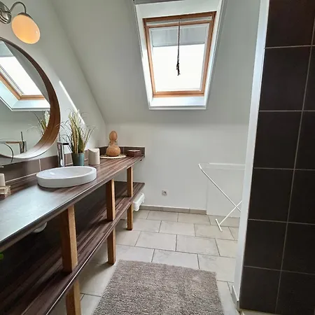 Au Coeur Des Collines, Noisette Apartment